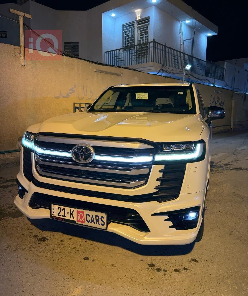 تويوتا لاندكروزر